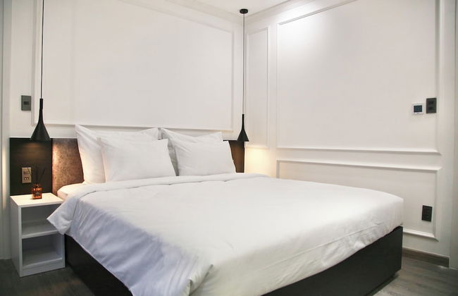 CityHouse - El Pino Realm - Photo 12