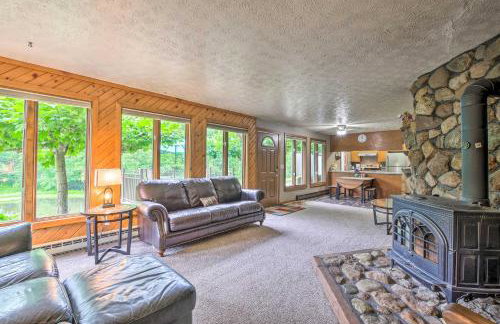 Mimis Place about Ohio Countryside Duplex with Deck - Foto 5