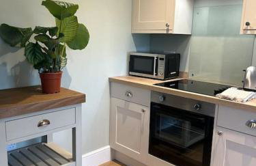 Monsal Trail Apartment A, Bakewell - Photo 2