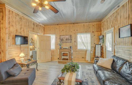 Grace Place Clark House on Farm Shared Hot Tub! - Foto 5