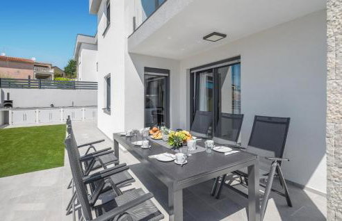 3 Bedroom Amazing Home In Musales - Photo 6