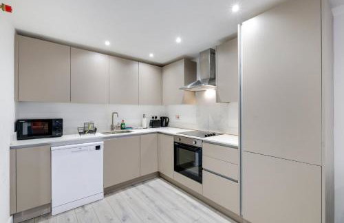 Modern 1 Bedroom Apartment Town Centre Camberley - Foto 81