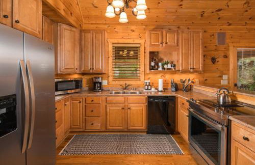 Cabin with amazing long-range mountain views, hot tub, fire pit, EV connection - Foto 22