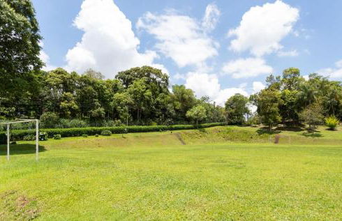 Refúgio de Luxo e Piscina à beira do Passaúna - Photo 19