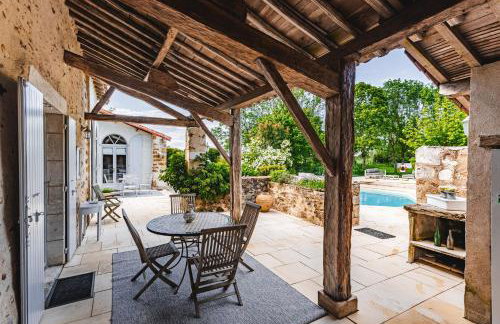 Logis La Tour - Gîte Orangerie - Foto 23