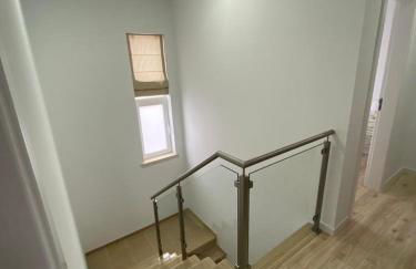 Gina House - Photo 14