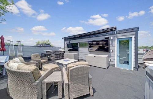 City Views - Walking Distance to Panthers Stadium - Photo 42