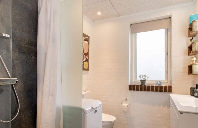 5 Person Holiday Home in Thyholm - Photo 14