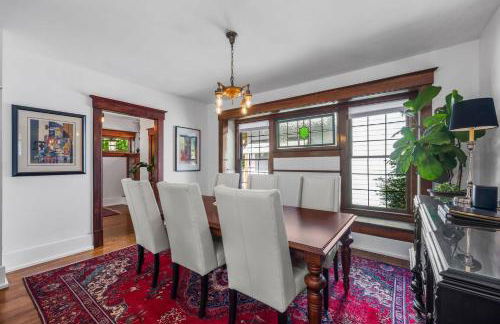 NEW! Updated South Hill Craftsman Sleeps 12! - Foto 6