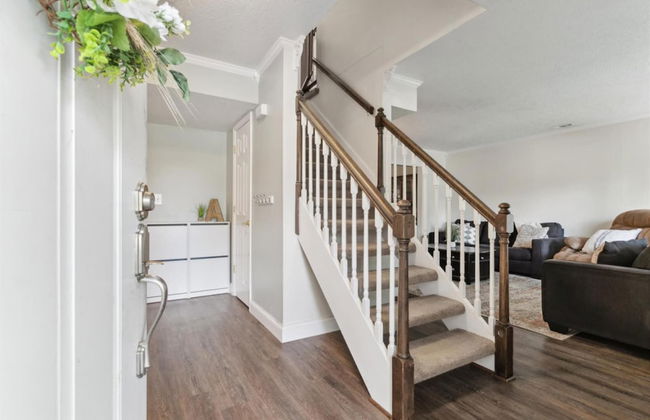 Enchanted Forest - 4 2 30 day pet Friendly - Photo 9