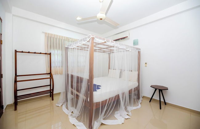 Villa Almond Leaf - Photo 3