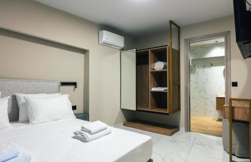 Isla Villas & Suites - Photo 73
