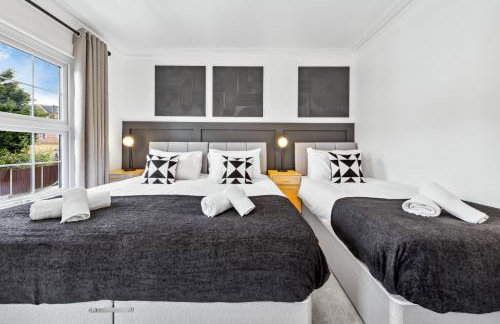 4BR North London I WiFi, Garden, Near Shops - Foto 3