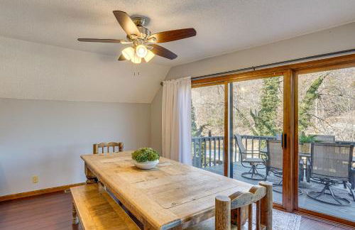 Lakefront Home with Dock and Decks in Gravois Mills! - Foto 6