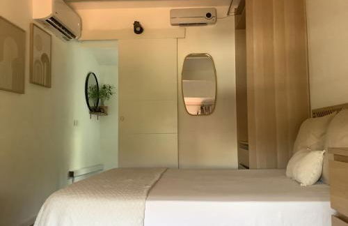 T2 cuisine équipée jardin et parking privé proche Avignon - Foto 1