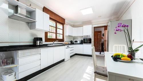 Pleasant Villa in Churriana with pool - Photo 4