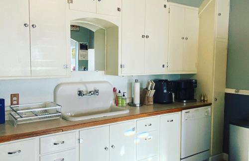 Bo's Queen Anne with Hot Tub and fenced backyard - Foto 2