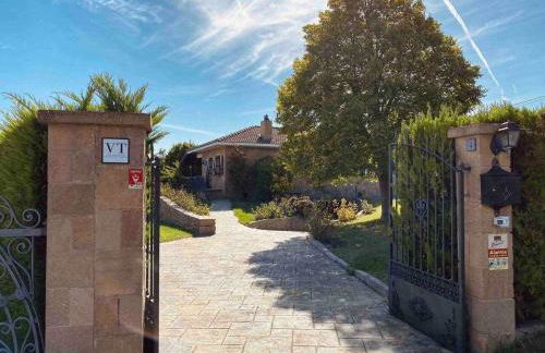 SagastiEnea Villa con Piscina y Tenis en la Rioja - Photo 21