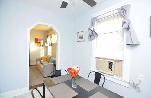 Spacious Home with Parking, Laundry - Near RU, RWJ, NJ Transit - Foto 28