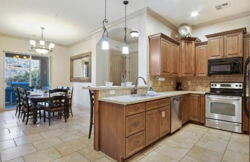 Sierra Sky - Patio with fireplace - Foto 28