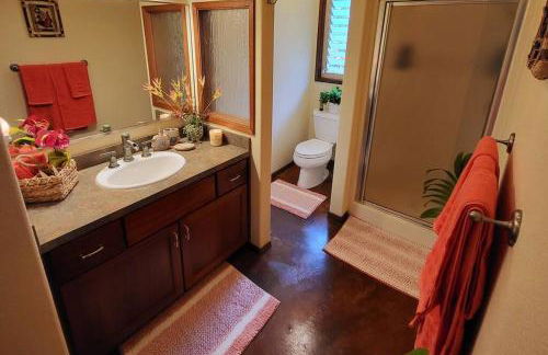 Unique Lava House by steaming crater - Photo 24