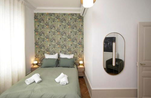 LE LYNX HAUSSMANIEN appartement tout confort, climatisé avec parking privé, à deux pas du centre - Foto 22