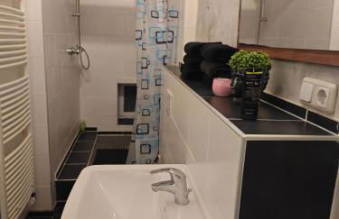 Lüdenscheid Work and Stay 3 Schlafzimmer 6 Betten Küche Bad Innenstadt - Foto 5