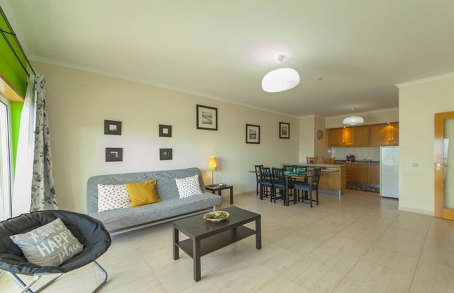 B44 - Alto do Quintao Central Apartment - Foto 4