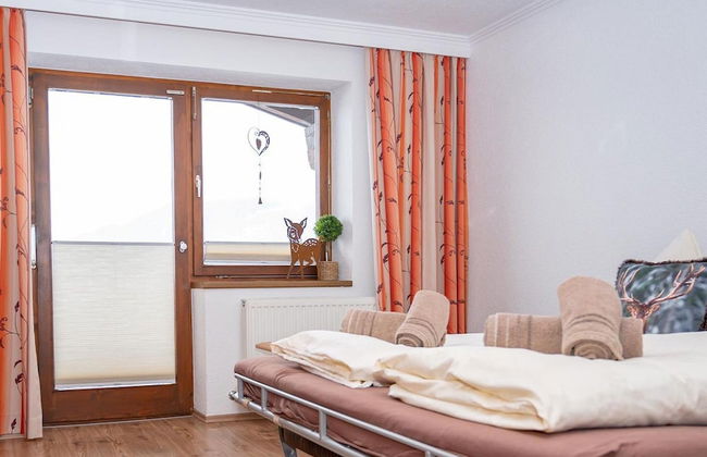 Holiday Flat with Pool Access - Foto 3