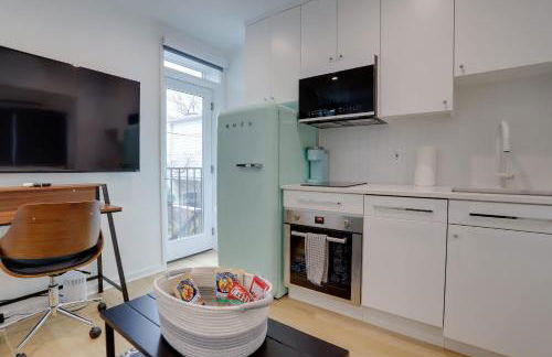 Sojourn's Eastern Market Carriage House Sleeps 2 - Foto 8