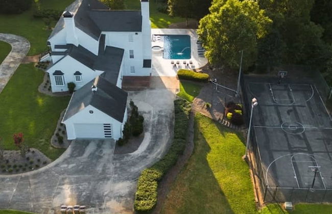 Private Resort - Lake Lanier Paradise - Foto 8