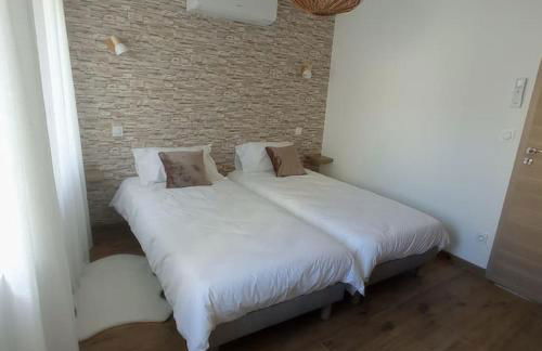 G de Laure - Foto 18