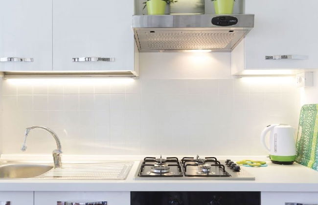 Fashion 37 Apartment - Photo 4