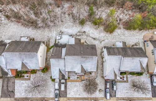 372A Cozy Lower Level Retreat 3 Rooms Pool Table - Foto 12