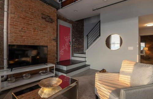 BUBBLES FANTASY SUITE Explore OTR and Rhinegeist - Foto 20