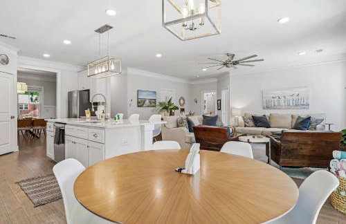Pleasant Place Villa -Newly Built with Pool Close to downtown&beach - Foto 41