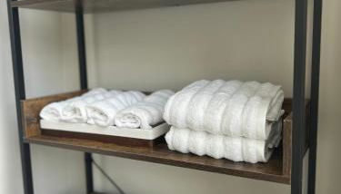 1280 Bungalow - Photo 4