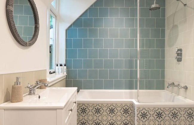 Newly Converted Historic Stables Near The Beach - Foto 5