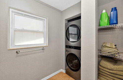 Island home in paradise - Photo 21