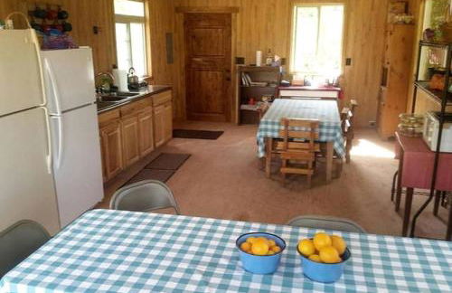 Rustic, Cozy Log Cabin Rental near Idaho Falls - Foto 14