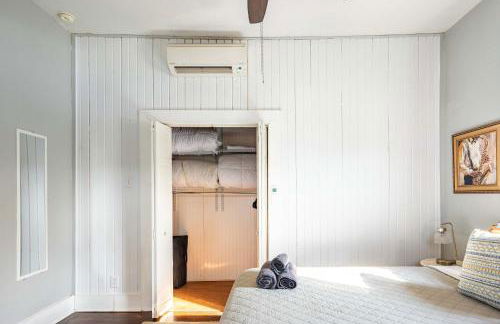 3BR Farmhouse with Views Near Hart Creek Trails - Foto 17