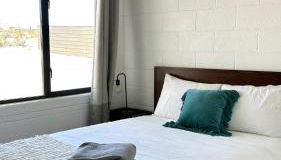 Hideaway in the desert - Photo 2