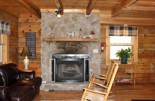 Pet-Friendly Cabin Rental in the Mountains near Beckley, West Virginia - Foto 2