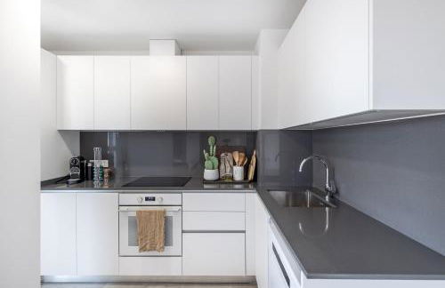 Malaga Skyline 5 Pool & Parking Free - Photo 15