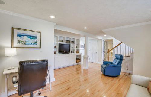 Coastal Retreat with Large Yard Less Than 1 Mi to Dtwn Saco! - Photo 3