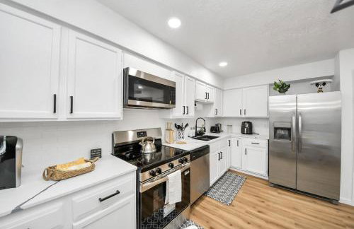 Stylish Katy Retreat 4BR Sleeps 10 Outdoor Escapre - Foto 22