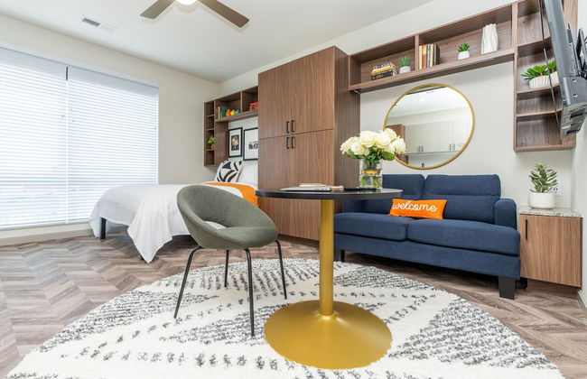 Yugo Guest Suites - Foto 1