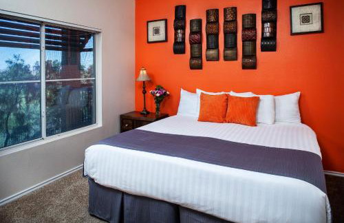 Luxury Vacation Rentals by Meridian CondoResorts - Foto 9