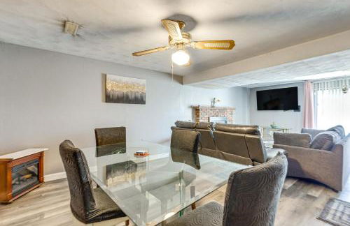 12 Mi to Dtwn St Louis Family Home with Fireplaces! - Foto 1