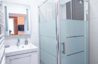 Superbe appartement - Terrasse-clim-2 chambres - Foto 22